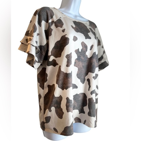 DAYTRIP RUFFLE SLEEVE COW PRINT BOHO WESTERN TOP - Picture 7 of 7